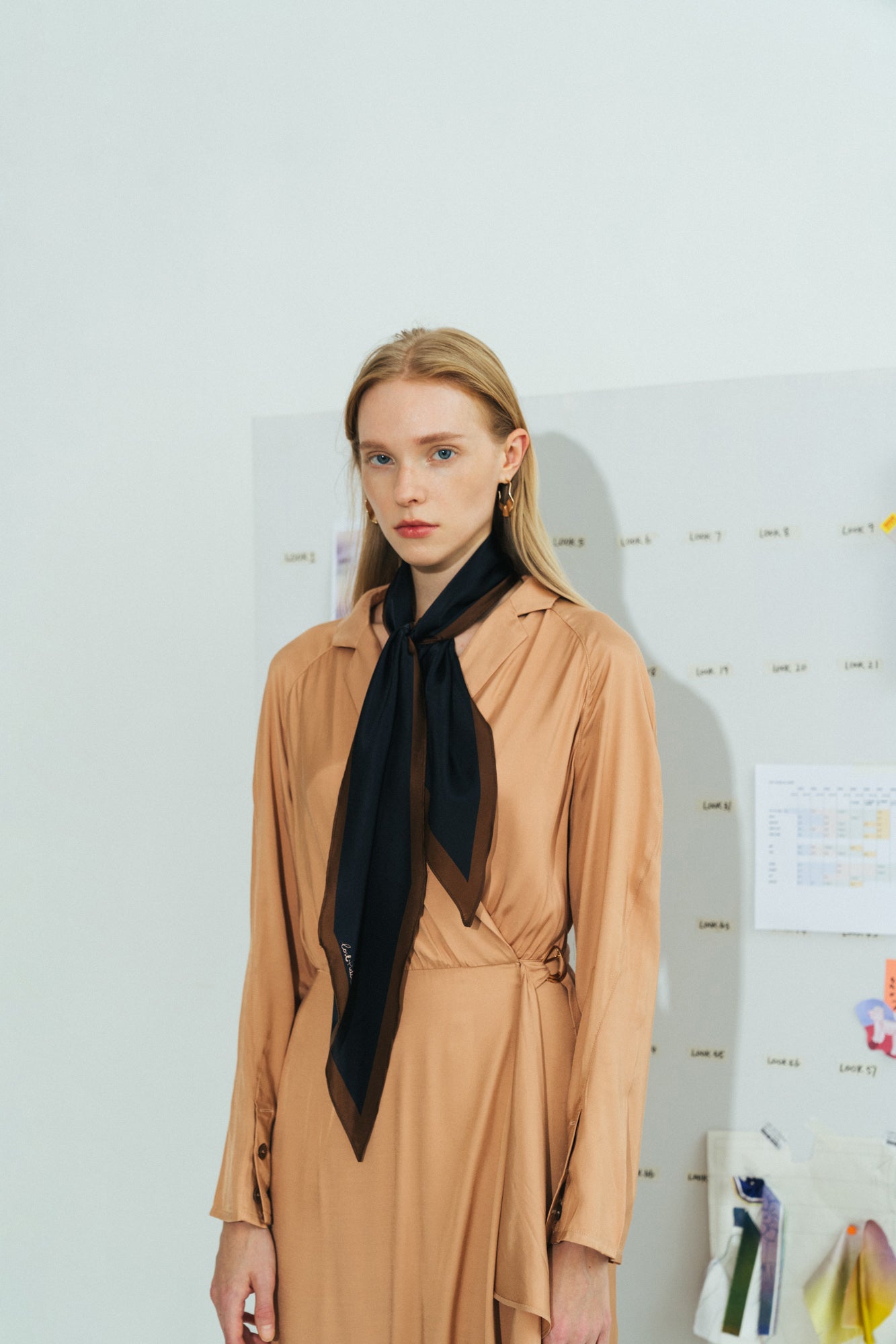 "Satin" Silk Neck Scarf - Black