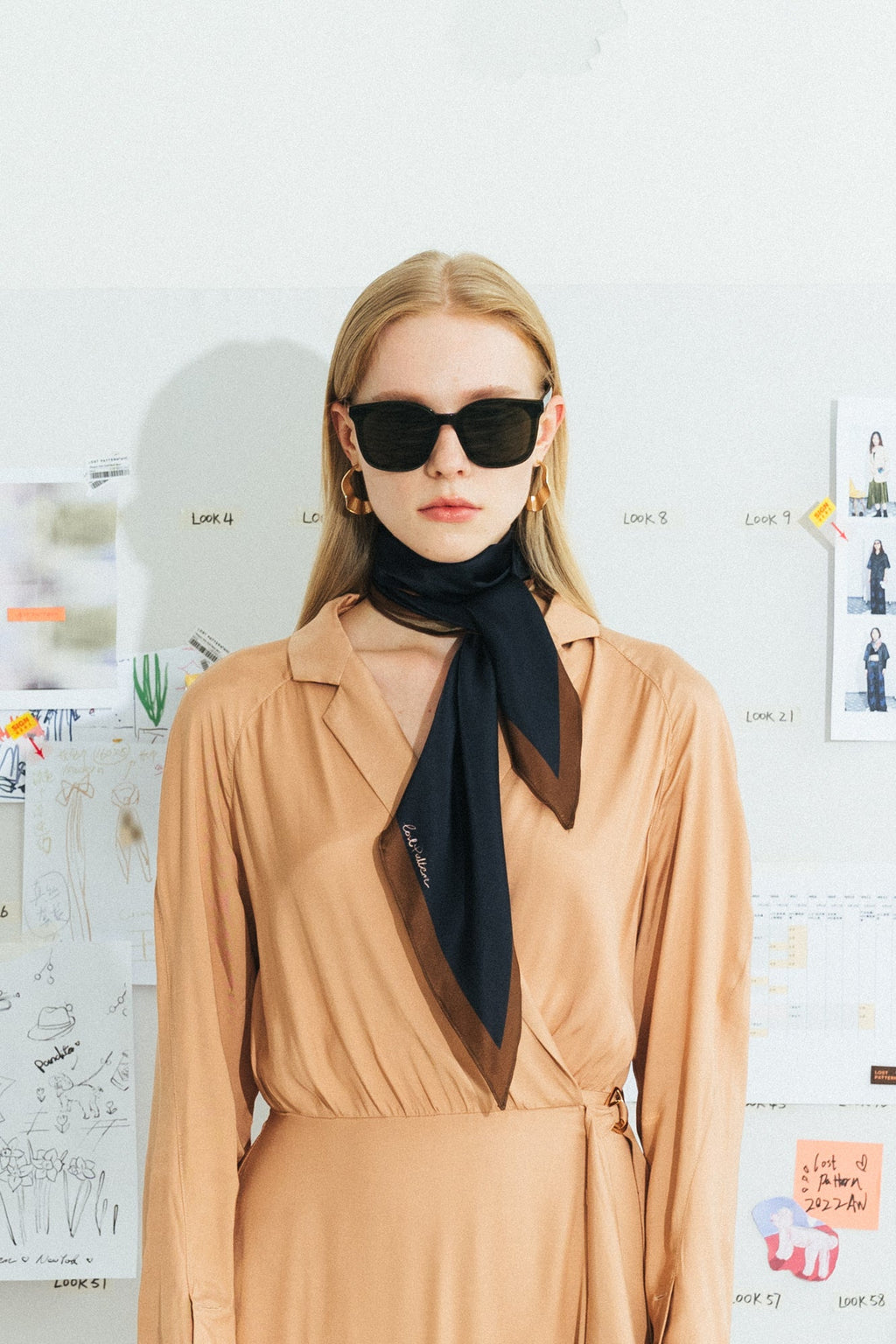 "Satin" Silk Neck Scarf - Black