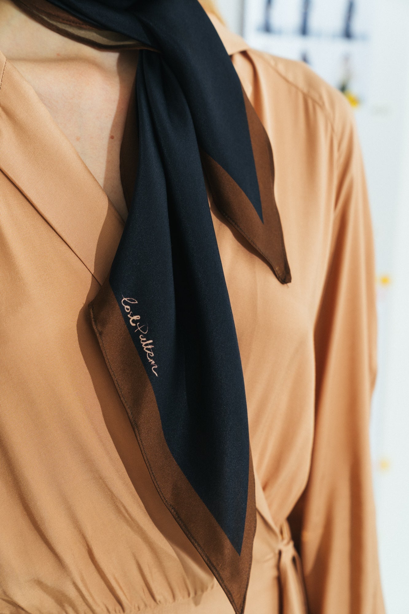 "Satin" Silk Neck Scarf - Black