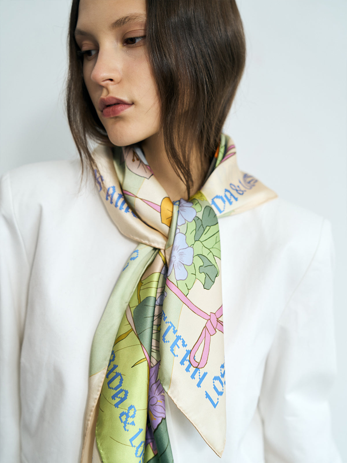 FRIDA x LOST PATTERN "Los Amores de Frida" Large Silk Scarf - Pastel