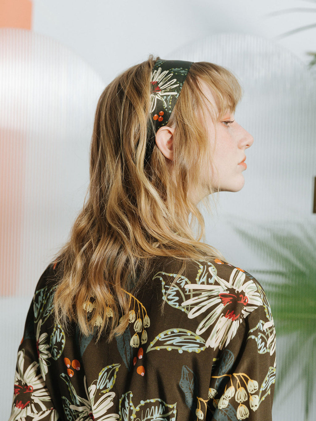 "Forest Charm" Silk Skinny Scarf - Moss Green