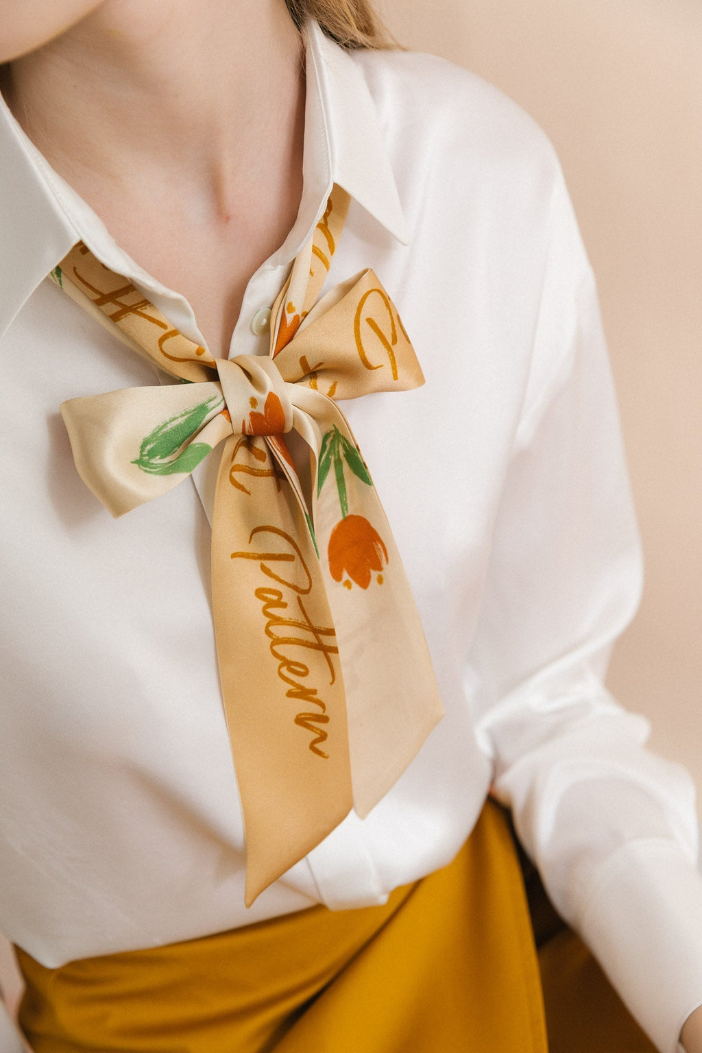 "Tulip" Silk Skinny Scarf - Apricot