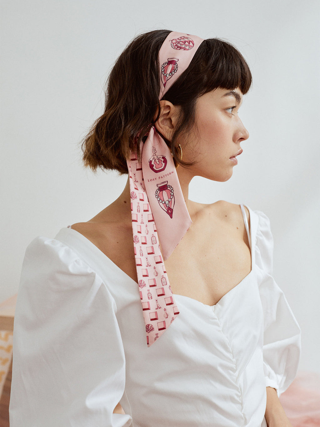 “Amora” Silk Skinny Scarf - Pink
