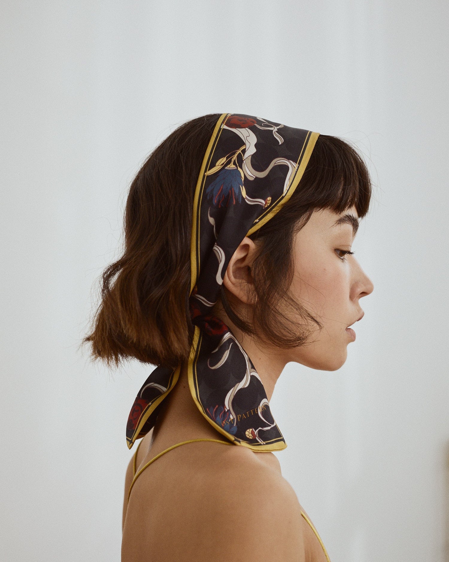 "Dream" Silk Twill Neck Bow - Black