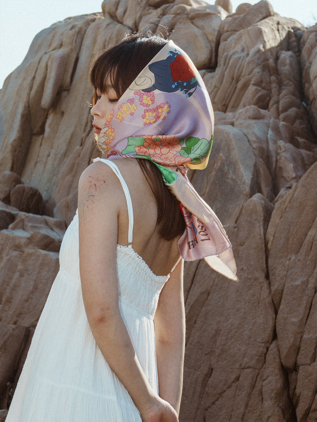 FRIDA x LOST PATTERN "Los Amores de Frida" Large Silk Scarf - Pink & Purple