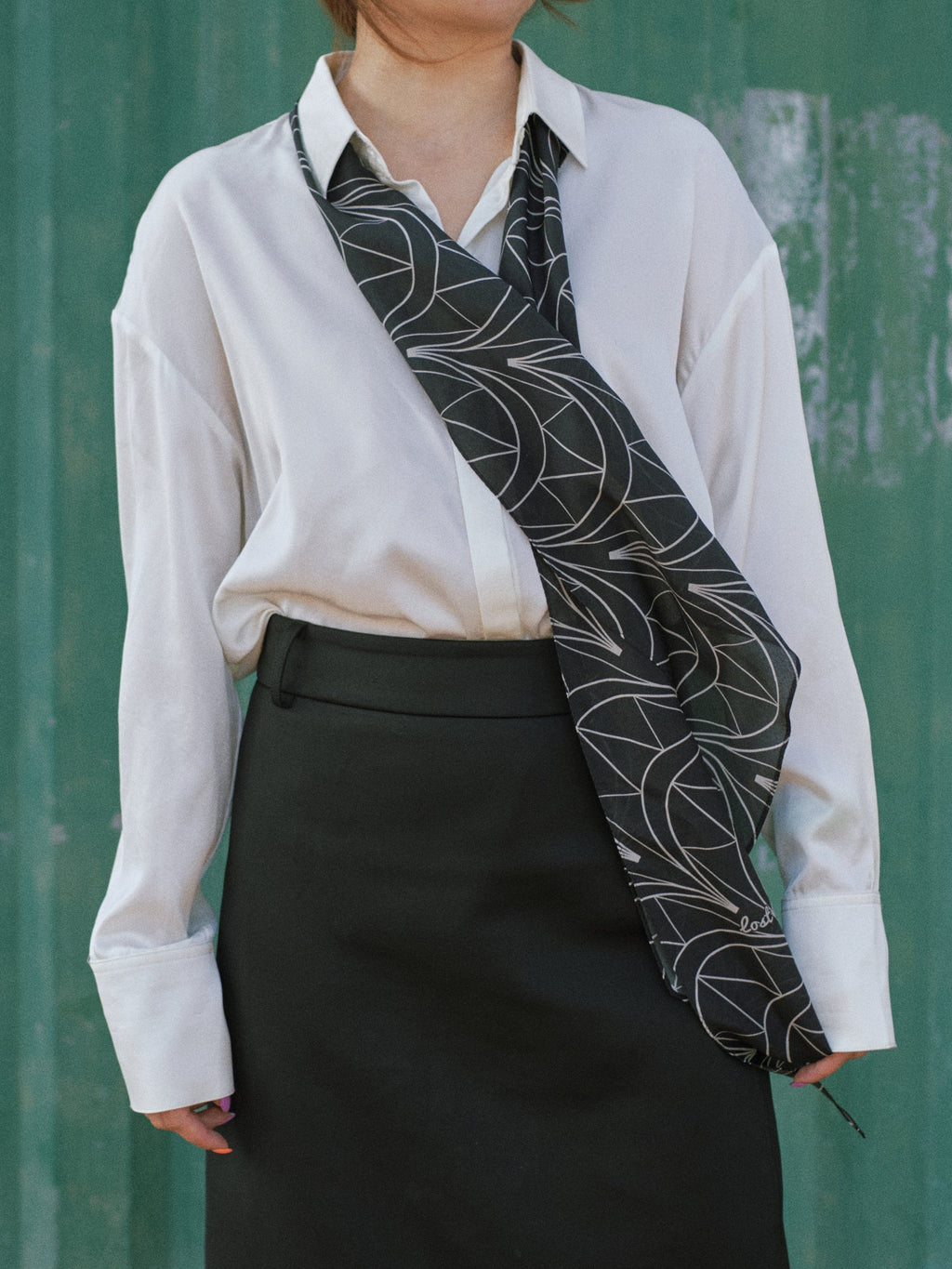 "Chrysler" Silk Crepe Neck Scarf - Empire Back