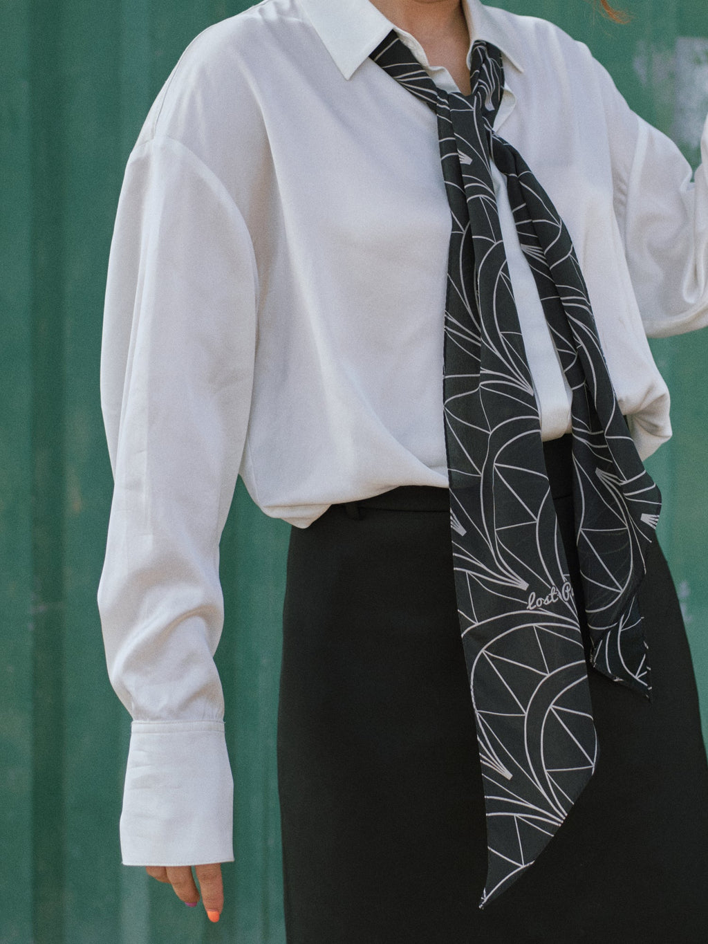 "Chrysler" Silk Crepe Neck Scarf - Empire Back