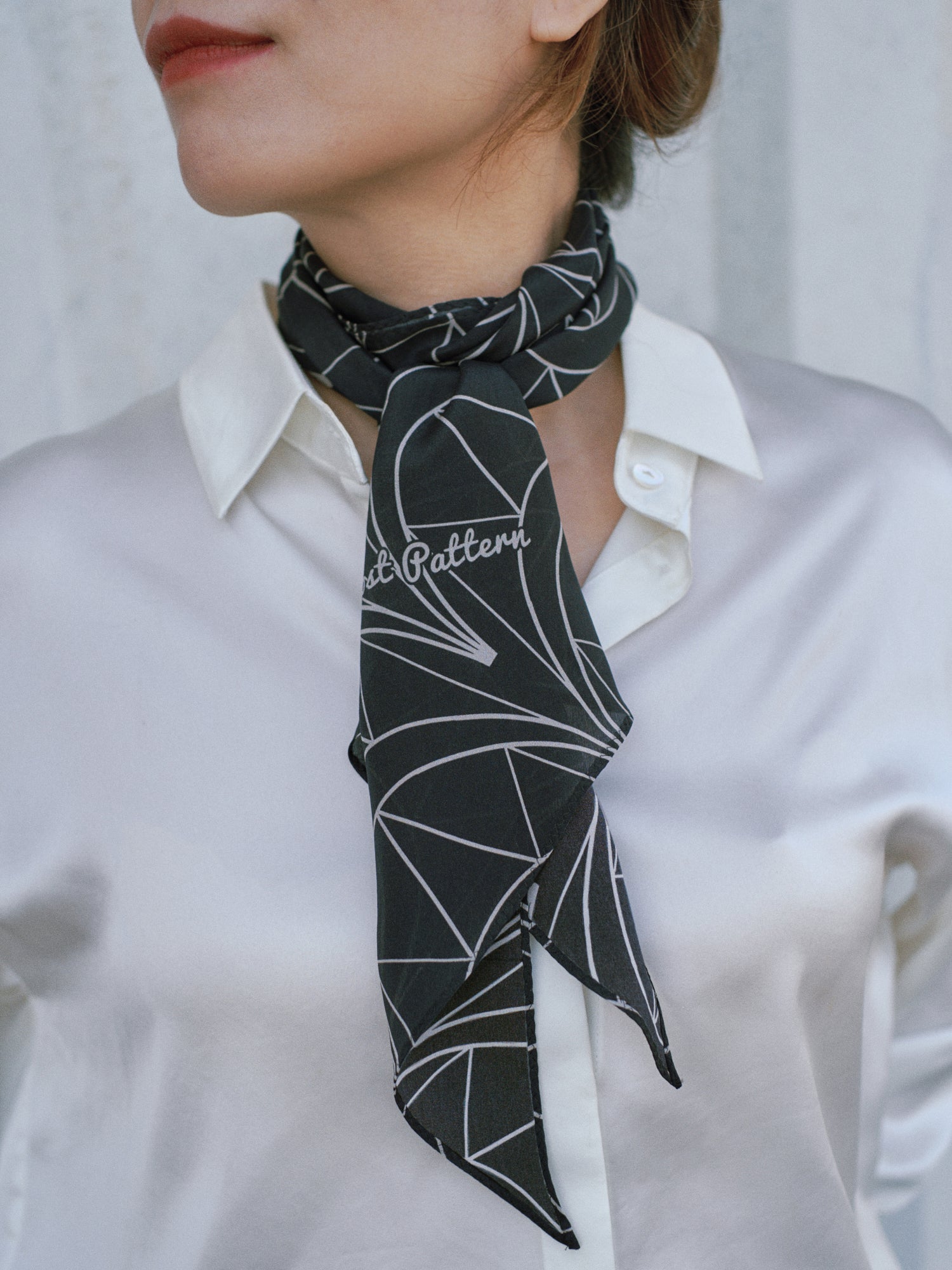 "Chrysler" Silk Crepe Neck Scarf - Empire Back