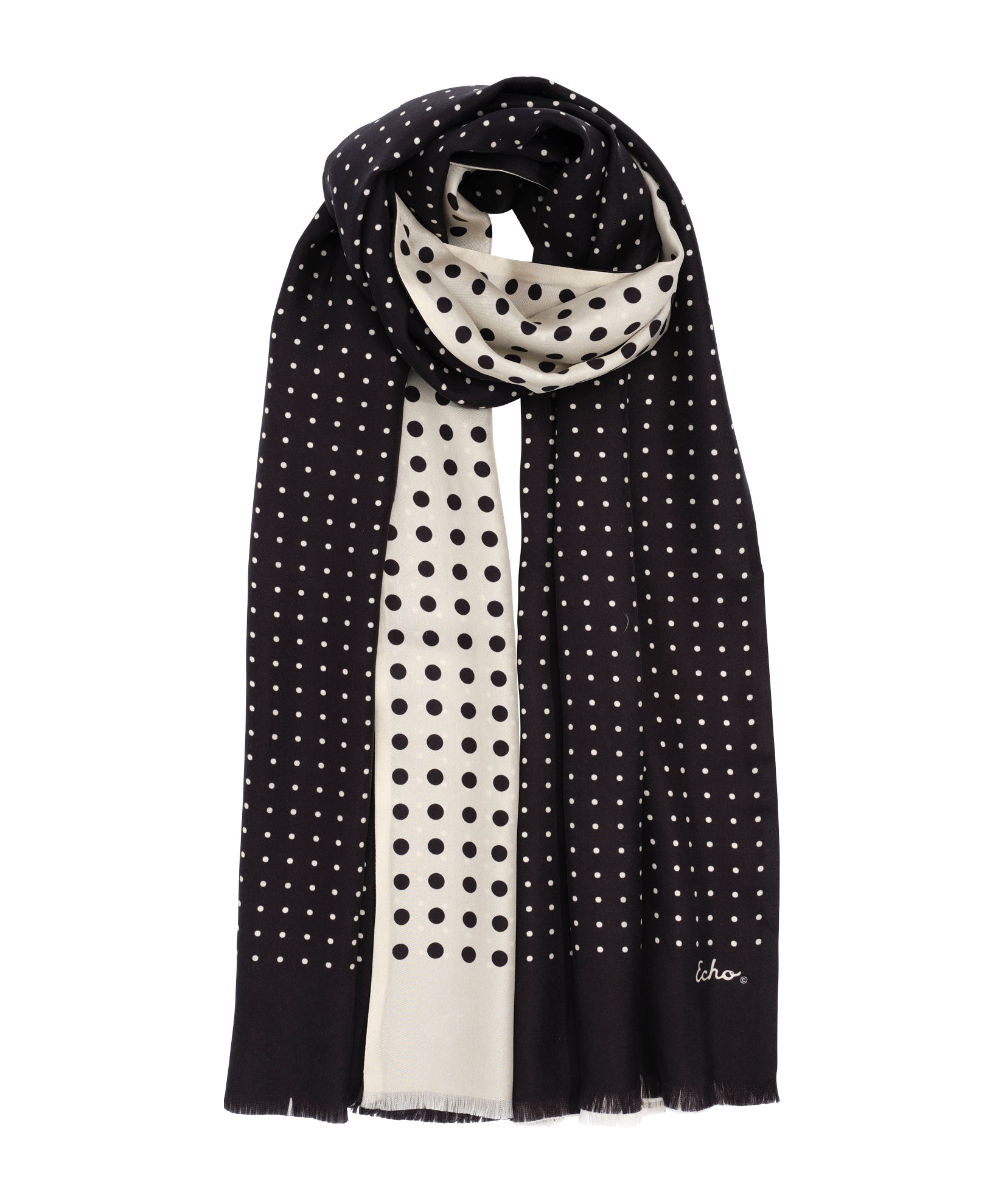 Tubular Dot Scarf in color black