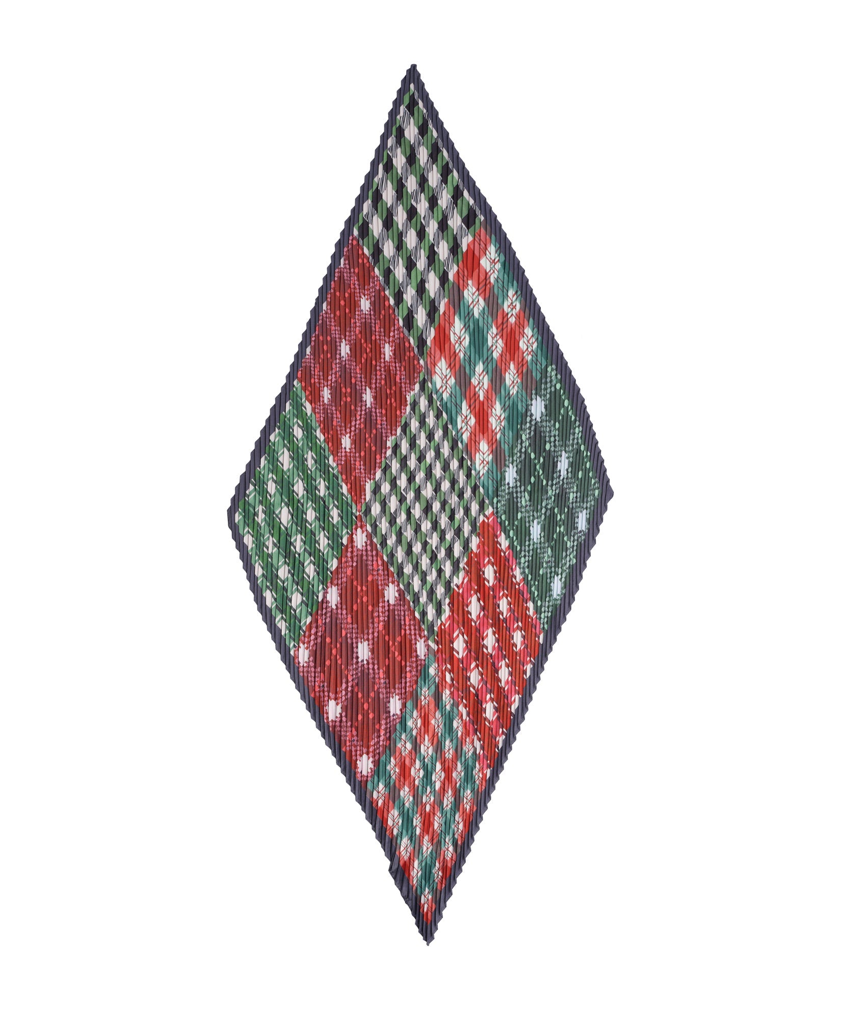 Patch Plaid Pleated Diamond in color red