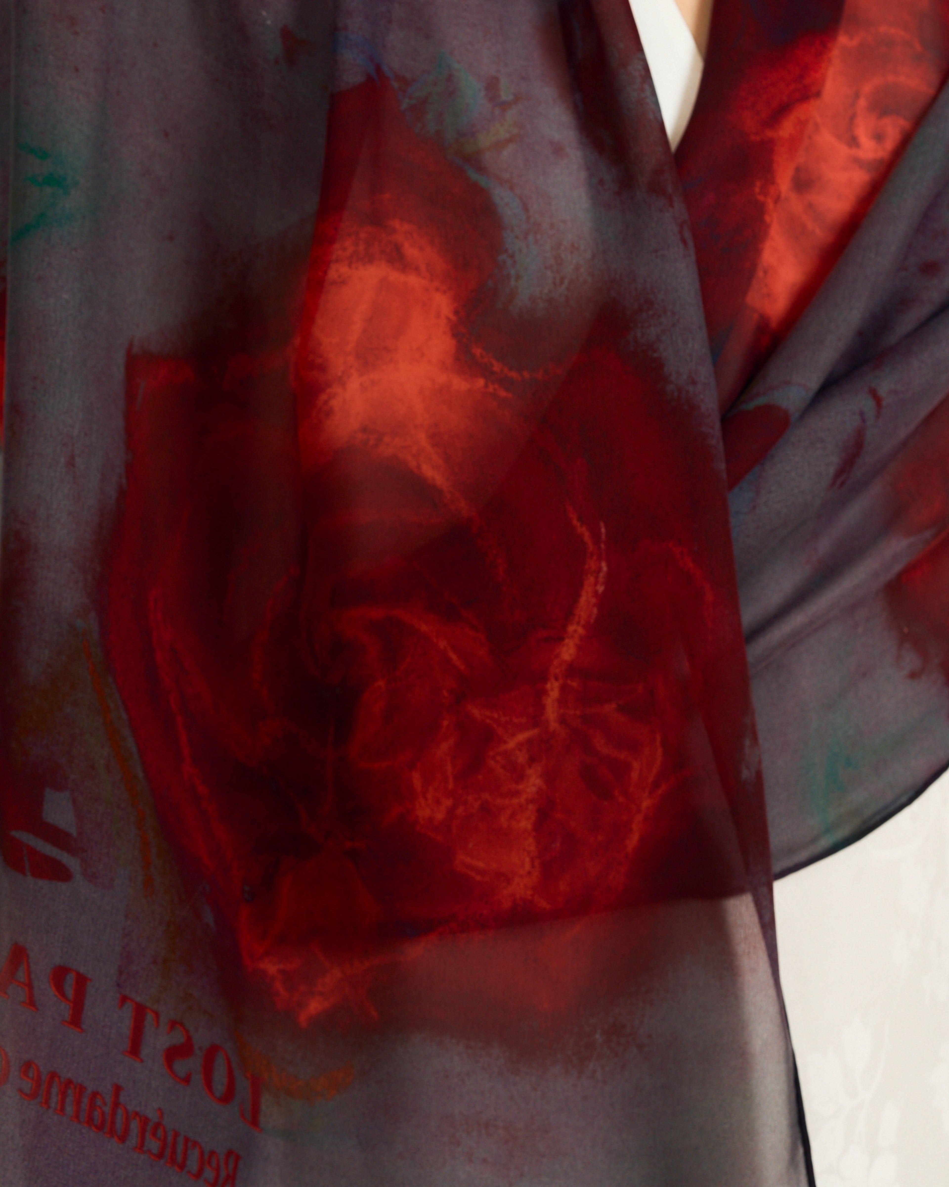 "La Rosa" Silk Shawl