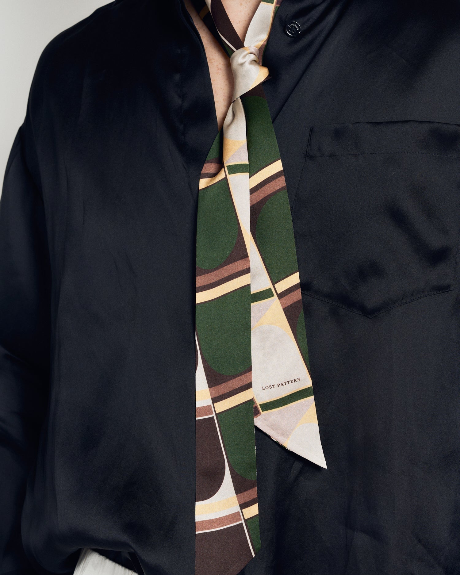 "Modular" Silk Skinny Scarf - Green