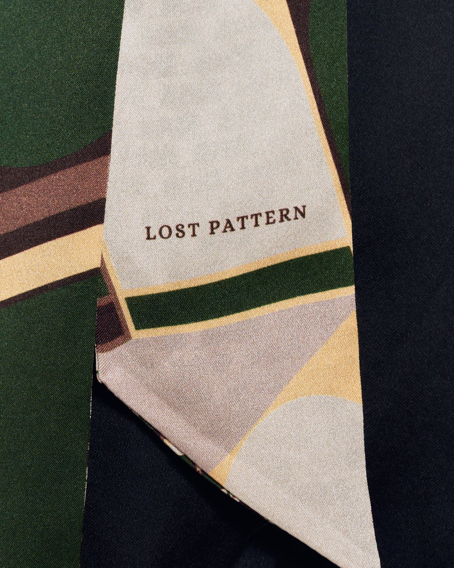 "Modular" Silk Skinny Scarf - Green