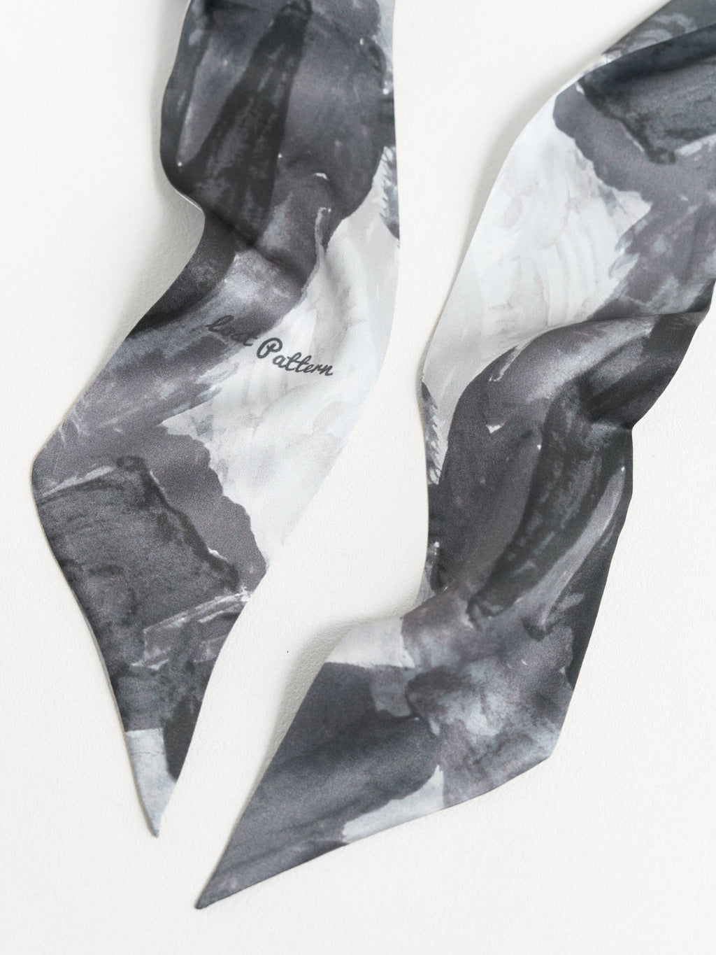 "Himalaya" Silk Neck Bow Scarf