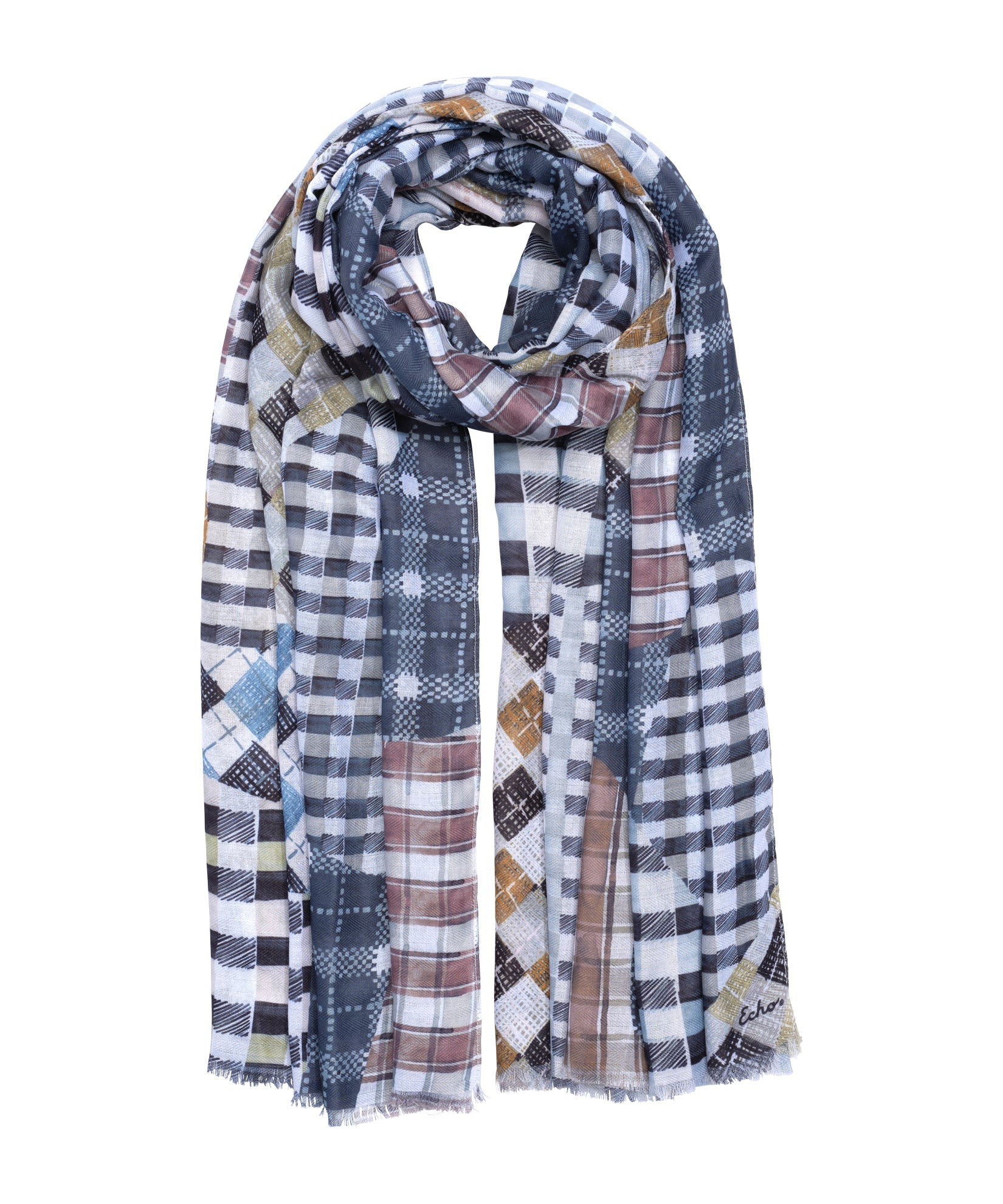 Patch Plaid Wrap in color black